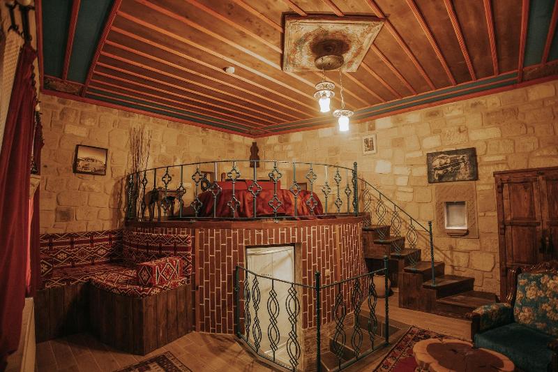 Vintage Cave House image