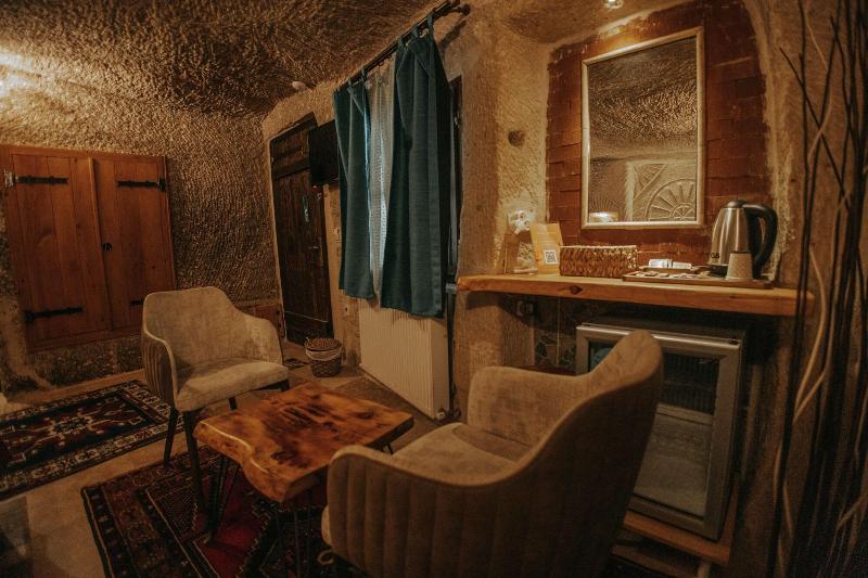 Vintage Cave House image