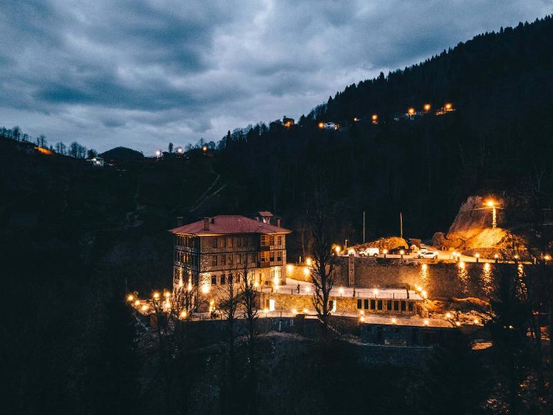 Dudi Konak image