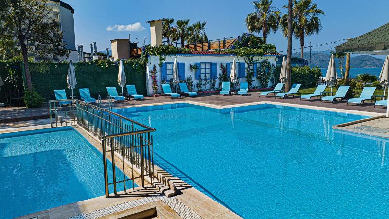 Uras Beach Hotel image