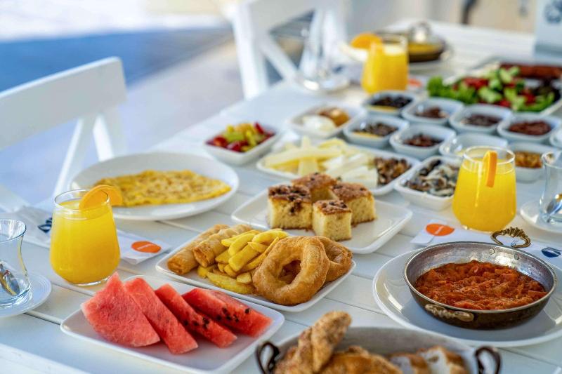 Uras Beach Hotel image