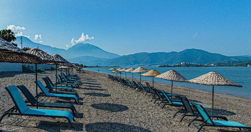 Uras Beach Hotel image