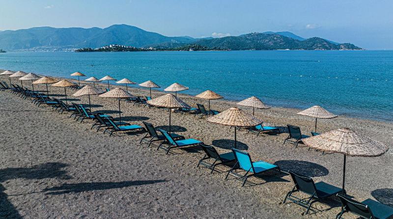 Uras Beach Hotel image