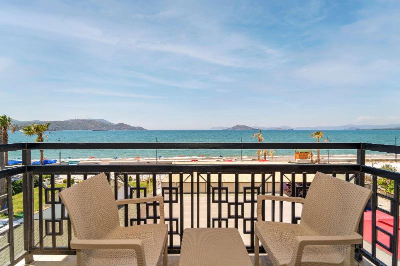 Uras Beach Hotel image