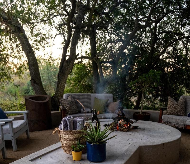 Leopard's Lair Bush Lodge image