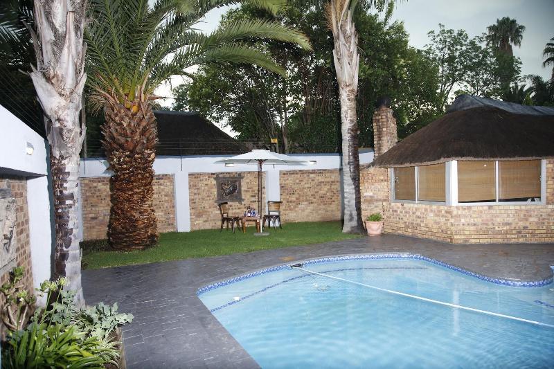 Travetel OR Tambo Airport Hotel image