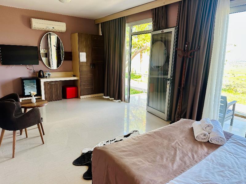Celebi Garden Hotel image