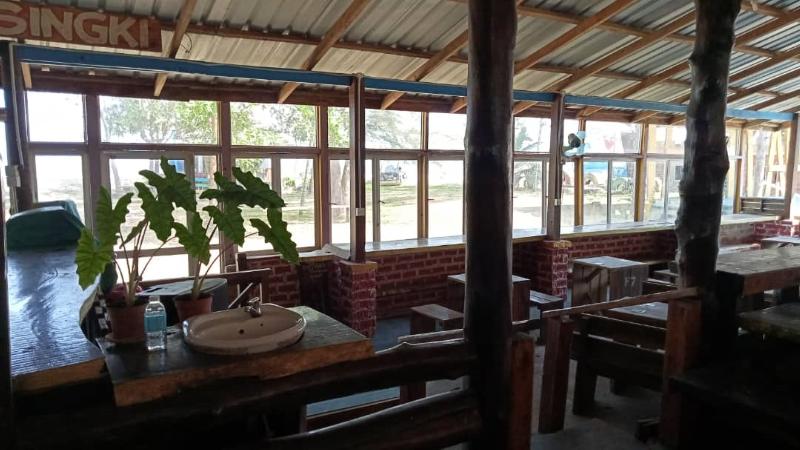 OYO 90320 Iftitah Restaurant & Resort