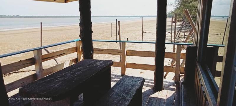 OYO 90320 Iftitah Restaurant & Resort