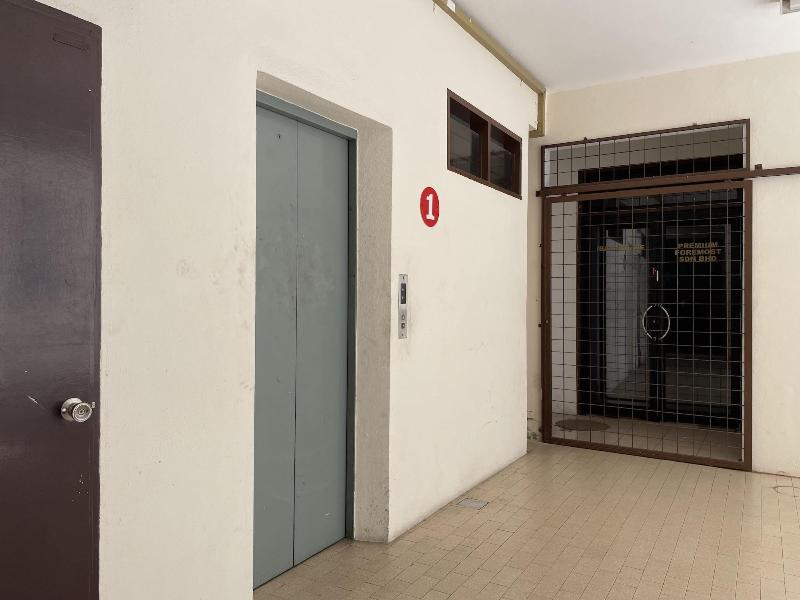 OYO 90326 Wg Guest House image