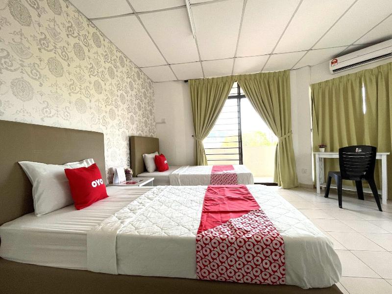 OYO 90326 Wg Guest House image