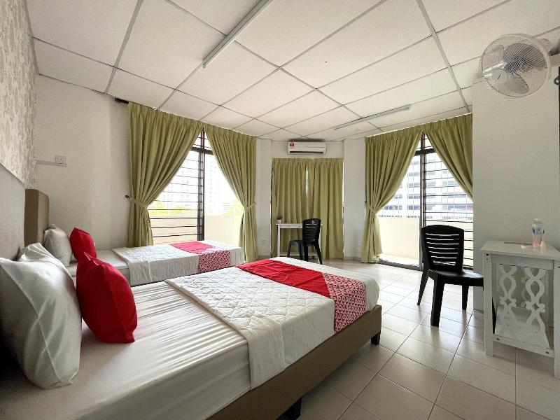 OYO 90326 Wg Guest House image