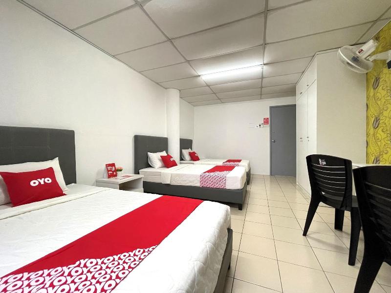 OYO 90326 Wg Guest House image