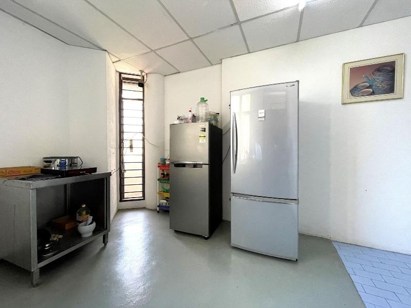 OYO 90326 Wg Guest House image