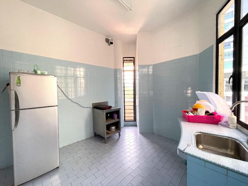 OYO 90326 Wg Guest House image