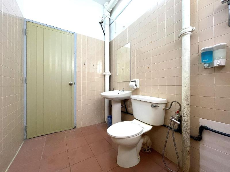 OYO 90326 Wg Guest House image