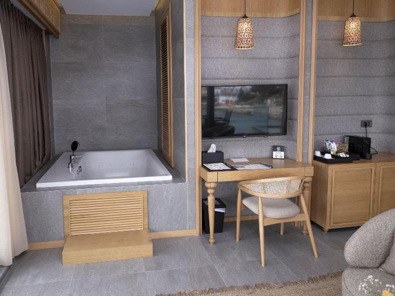 SA'REZYA HOTEL image