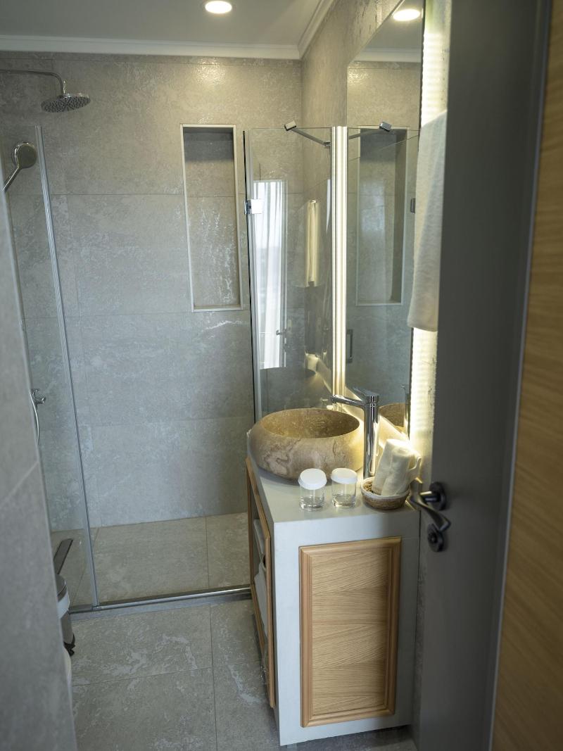 SA'REZYA HOTEL image
