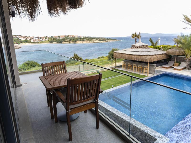 SA'REZYA HOTEL image