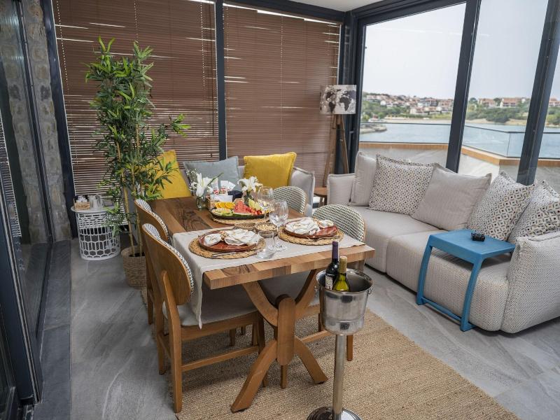 SA'REZYA HOTEL image