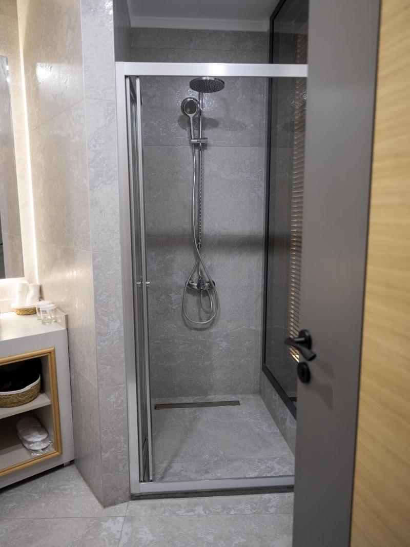 SA'REZYA HOTEL image