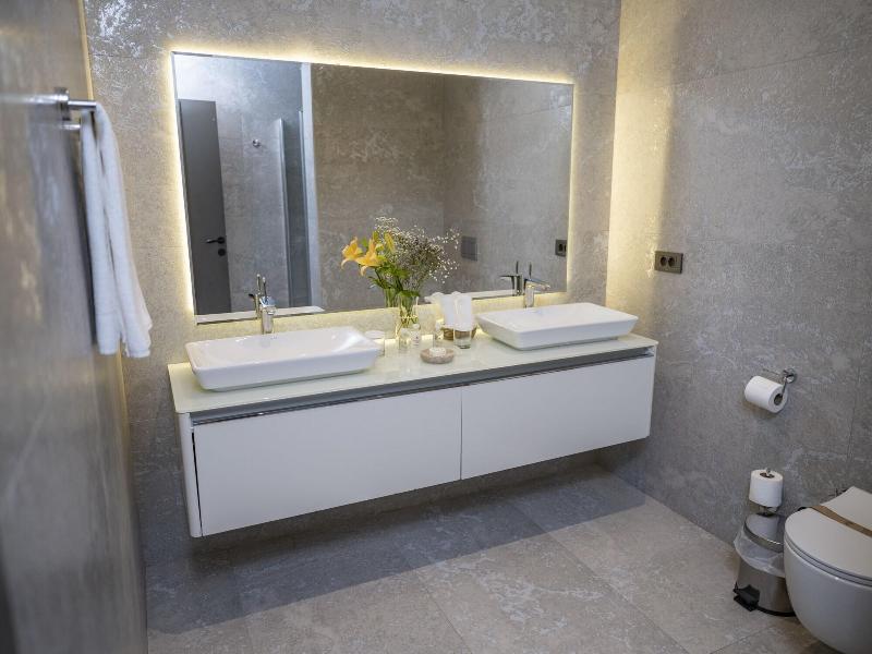 SA'REZYA HOTEL image