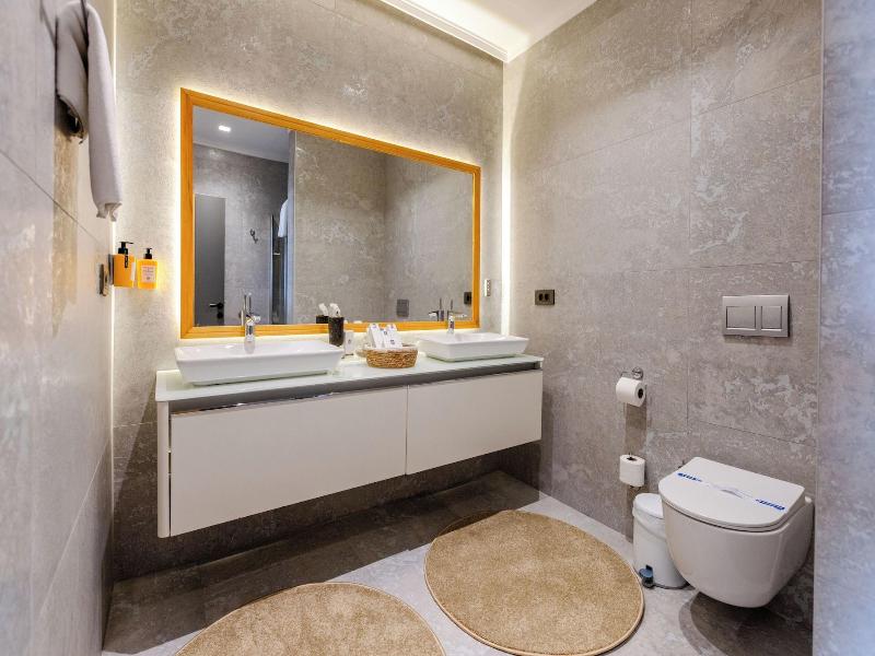 SA'REZYA HOTEL image