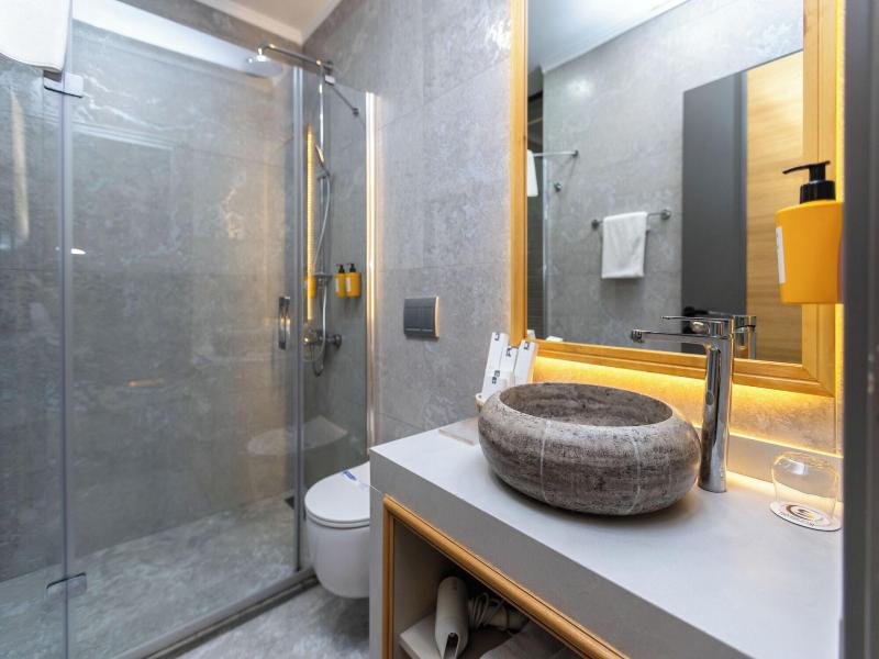 SA'REZYA HOTEL image