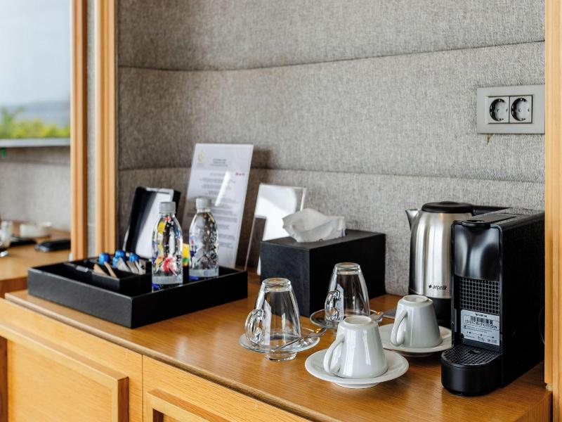 SA'REZYA HOTEL image