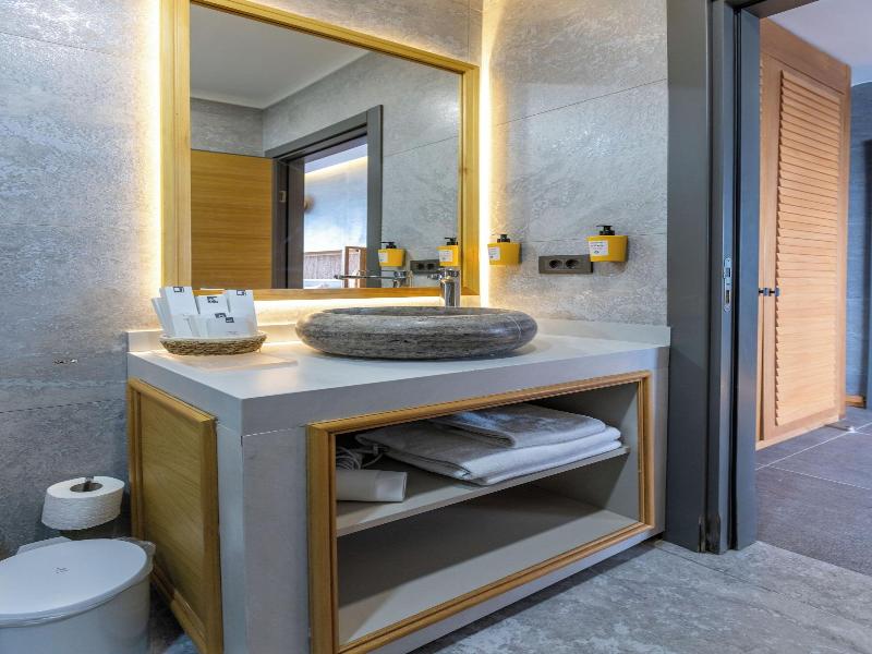 SA'REZYA HOTEL image