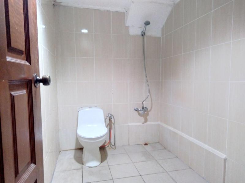 OYO 90376 Centre Point Hotel image