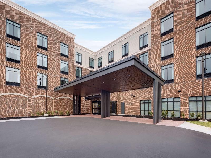 Hilton Garden Inn Haymarket image