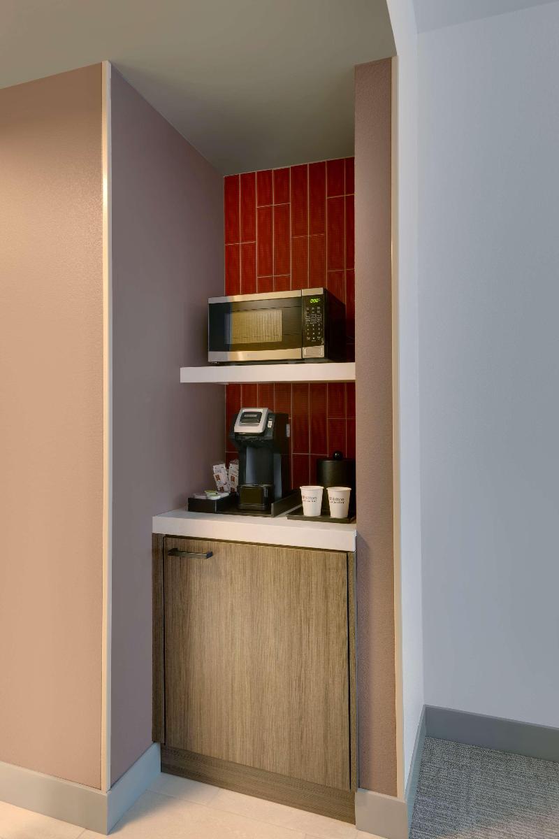 Hilton Garden Inn Haymarket image