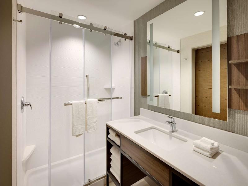 Hilton Garden Inn Haymarket image