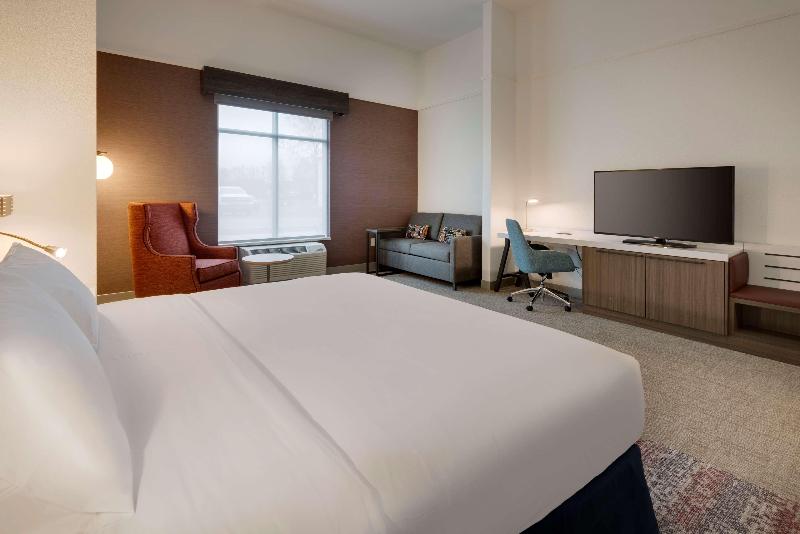 Hilton Garden Inn Haymarket image