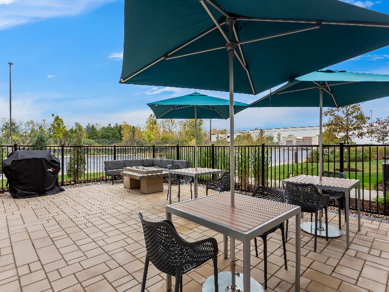 Hampton Inn Huntley Chicag image
