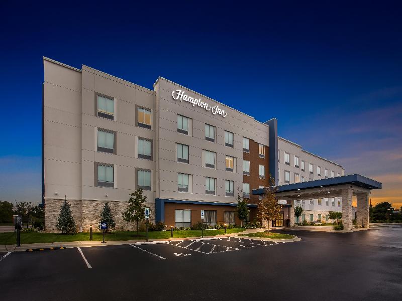Hampton Inn Huntley Chicag image