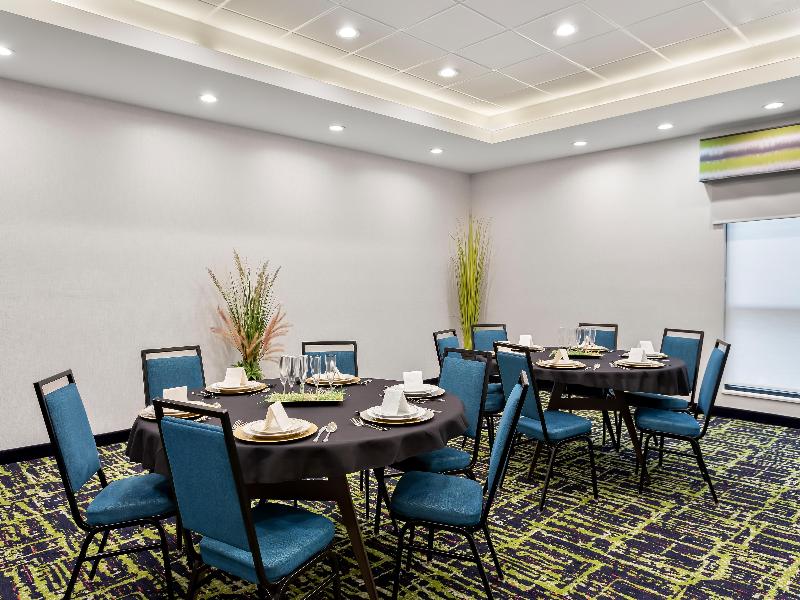 Hampton Inn Huntley Chicag image