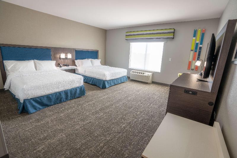 Hampton Inn Huntley Chicag image