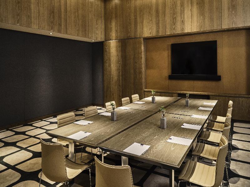 Conrad Los Angeles image