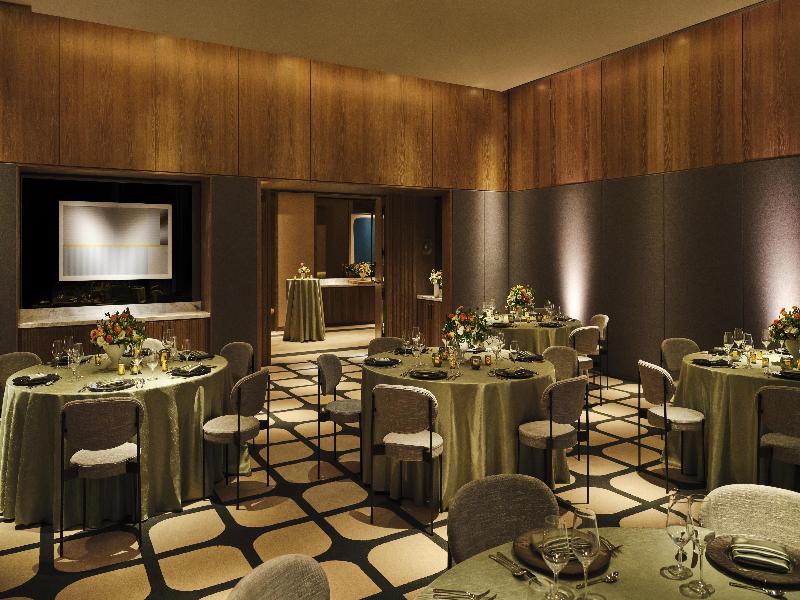 Conrad Los Angeles image