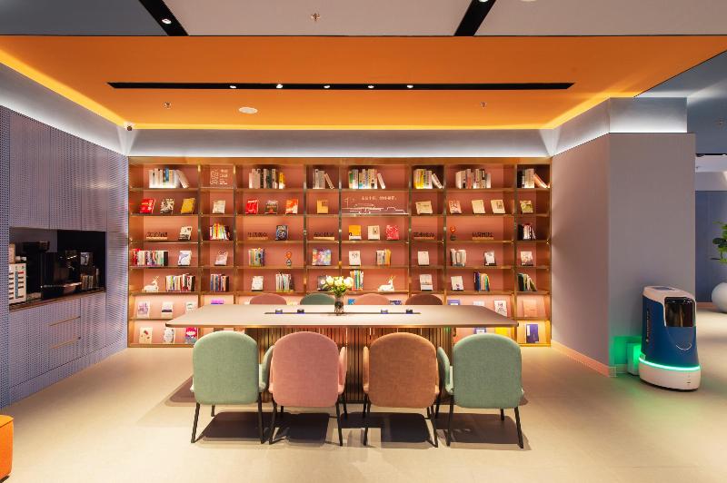 Hanting Hotel (Fuxin Jiefang Square) image
