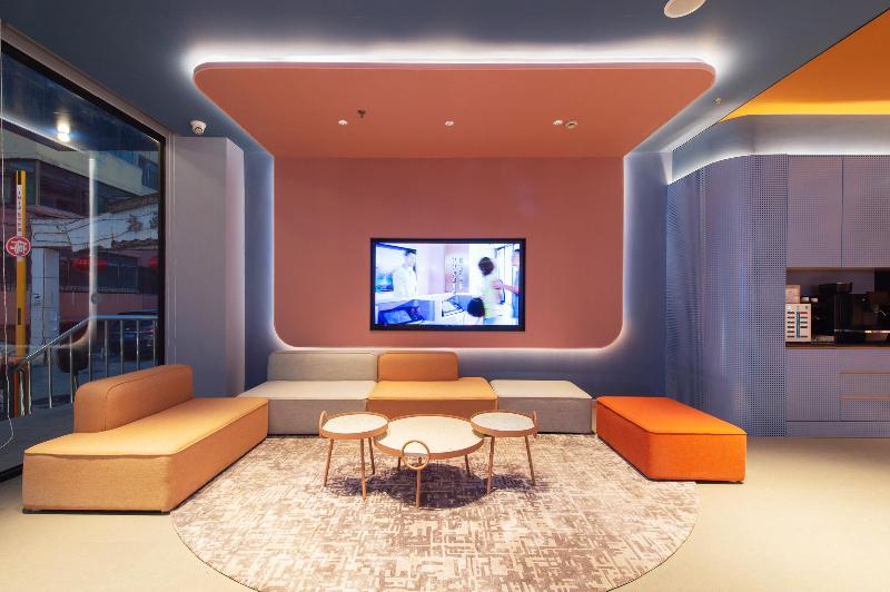 Hanting Hotel (Fuxin Jiefang Square) image