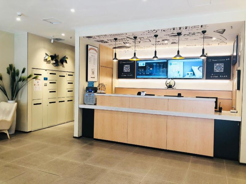Hanting Hotel (Yibin Zhongshan Street) image