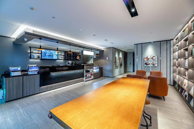 Hanting Hotel (Wanda Plaza Hotel Yulin Development image