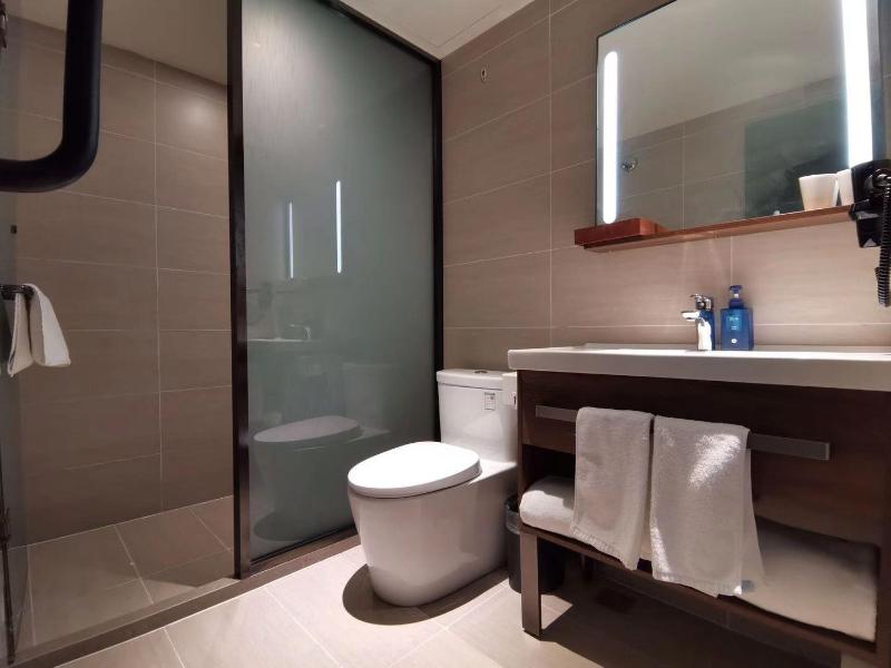 Hanting Hotel (Wanda Plaza Hotel Yulin Development image