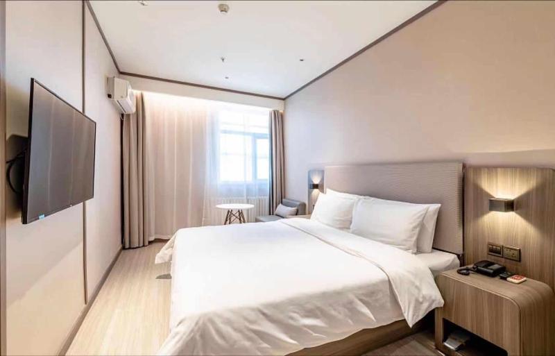Hanting Hotel (Wanda Plaza Hotel Yulin Development image