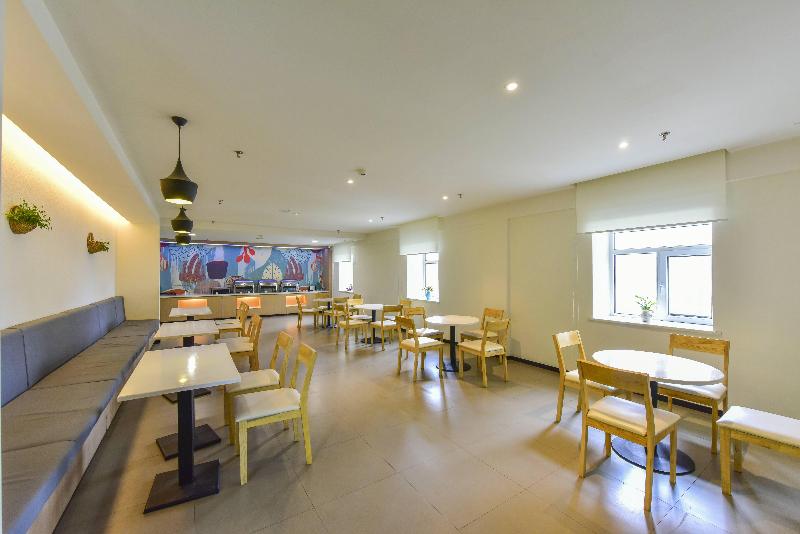 Hanting Hotel (Xining Fengqing Road Conven&Exhibi  image