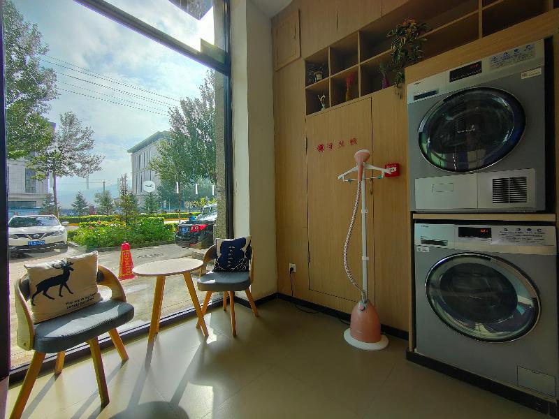 Hanting Hotel (Xining Fengqing Road Conven&Exhibi  image