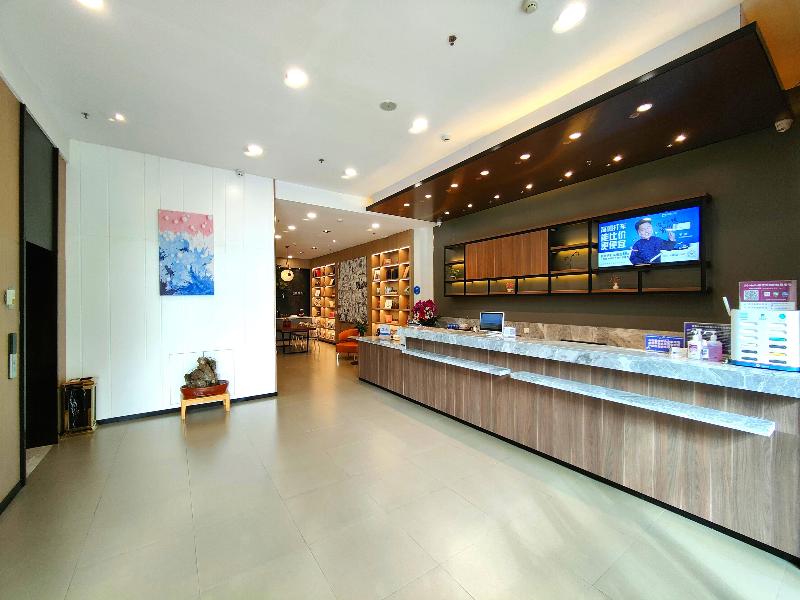 Hanting Hotel (Xining Fengqing Road Conven&Exhibi  image